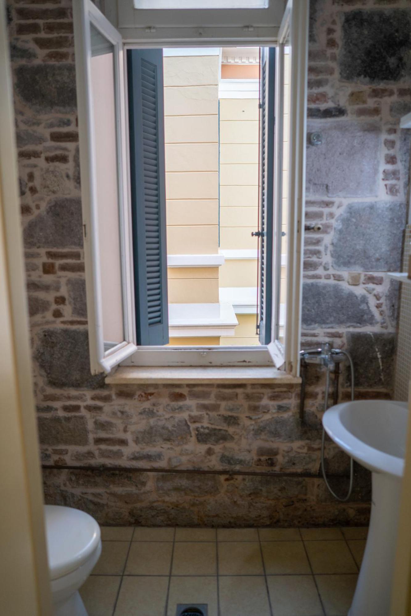 Neoclassical Mytilene - Vournazon 17 Dış mekan fotoğraf